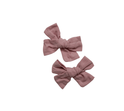 Clip Bow in Ballet Pink